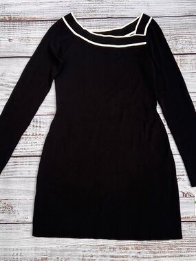 INC International Concepts Black Long-Sleeve Boatneck Dress with Cream Trim